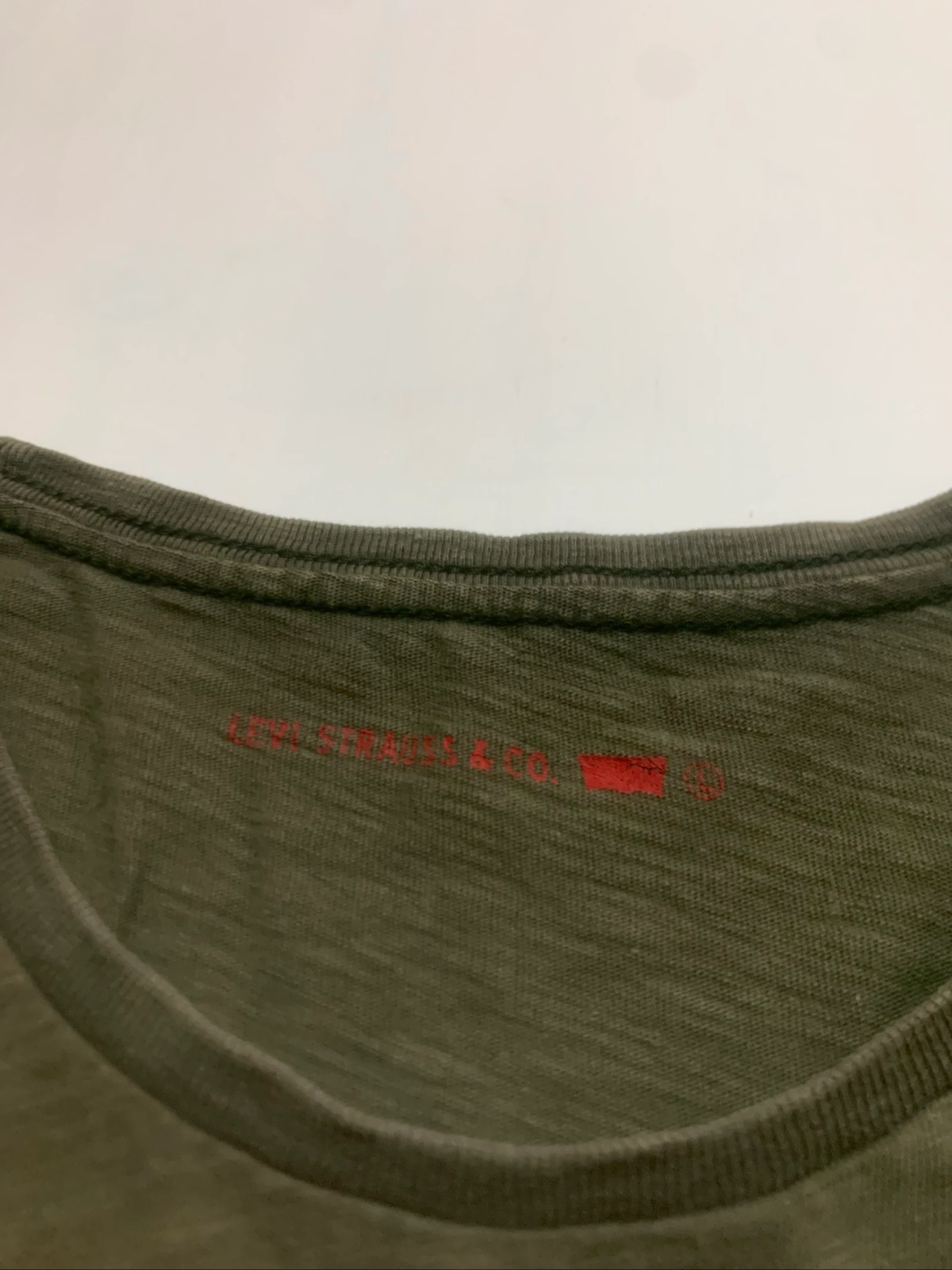 T-shirt Levi’s Classique Original Taille M Vert Kaki – photo 3